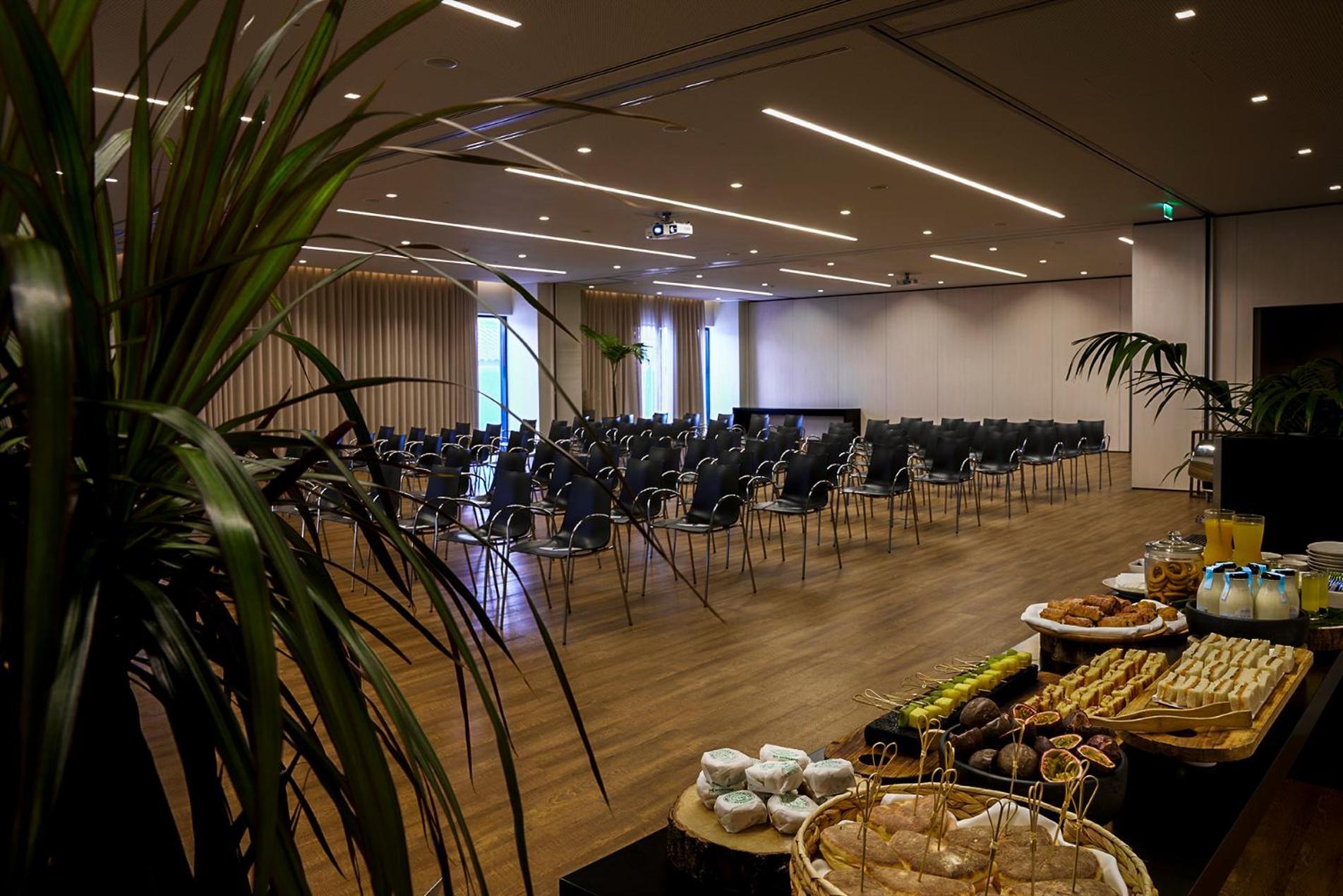 Octant Ponta Delgada Otel Dış mekan fotoğraf The main conference room