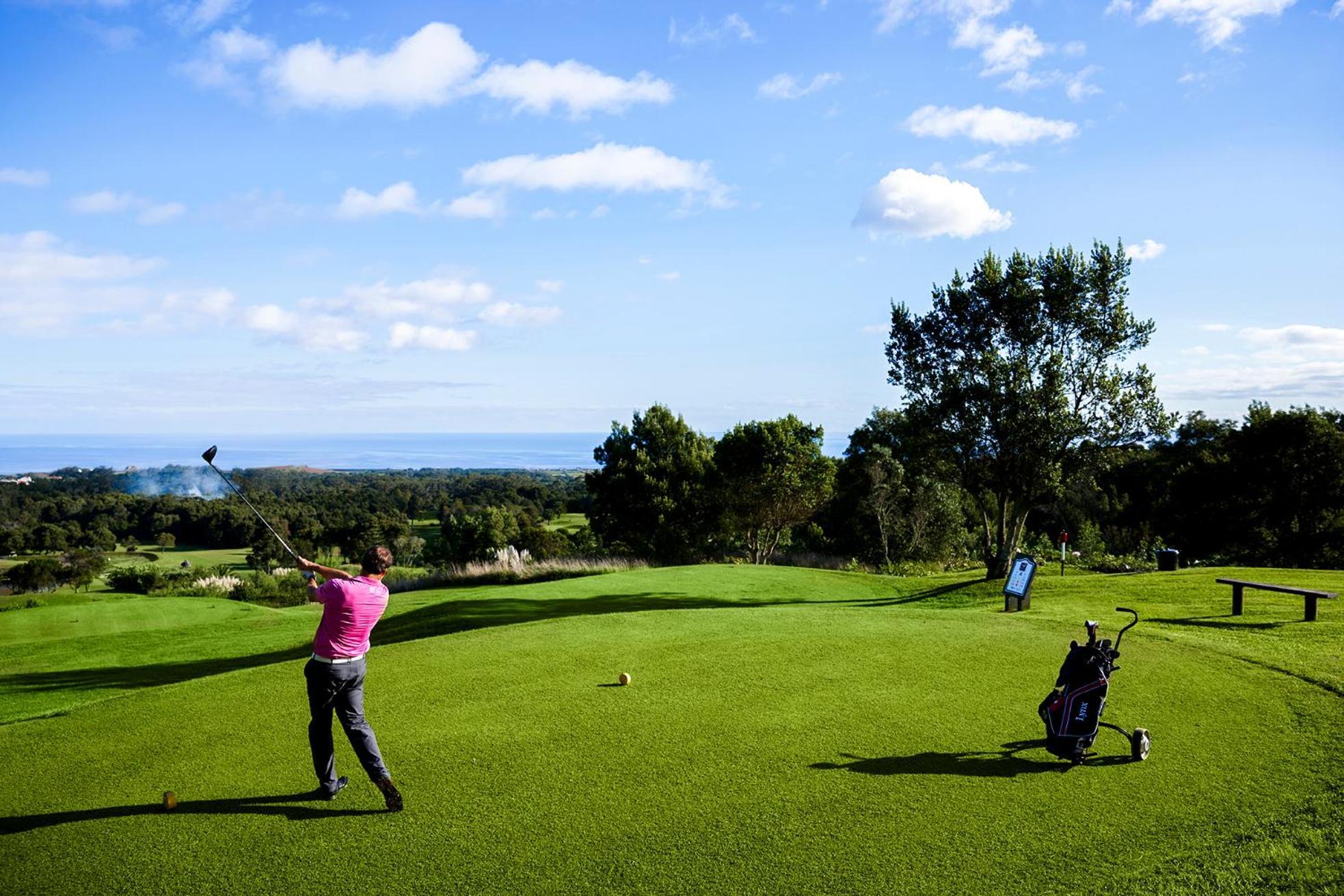 Octant Ponta Delgada Otel Dış mekan fotoğraf Golf course in Mallorca
